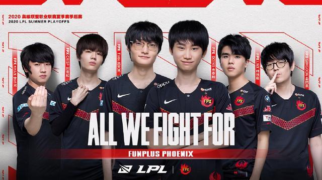 中国足球的 中国足球的