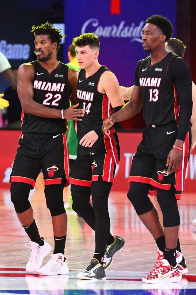 场的半数 场的半数