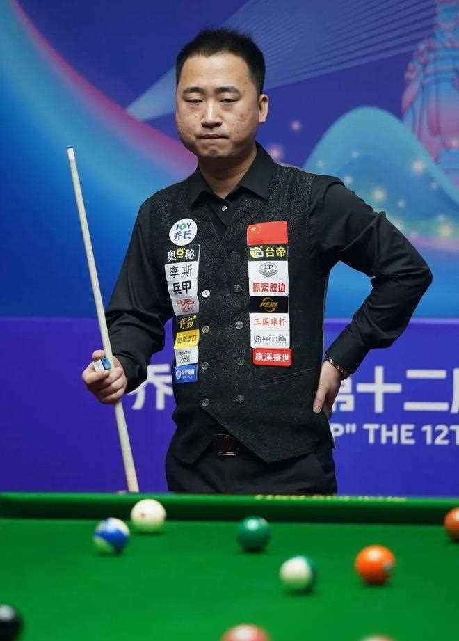 了武磊与费 了武磊与费