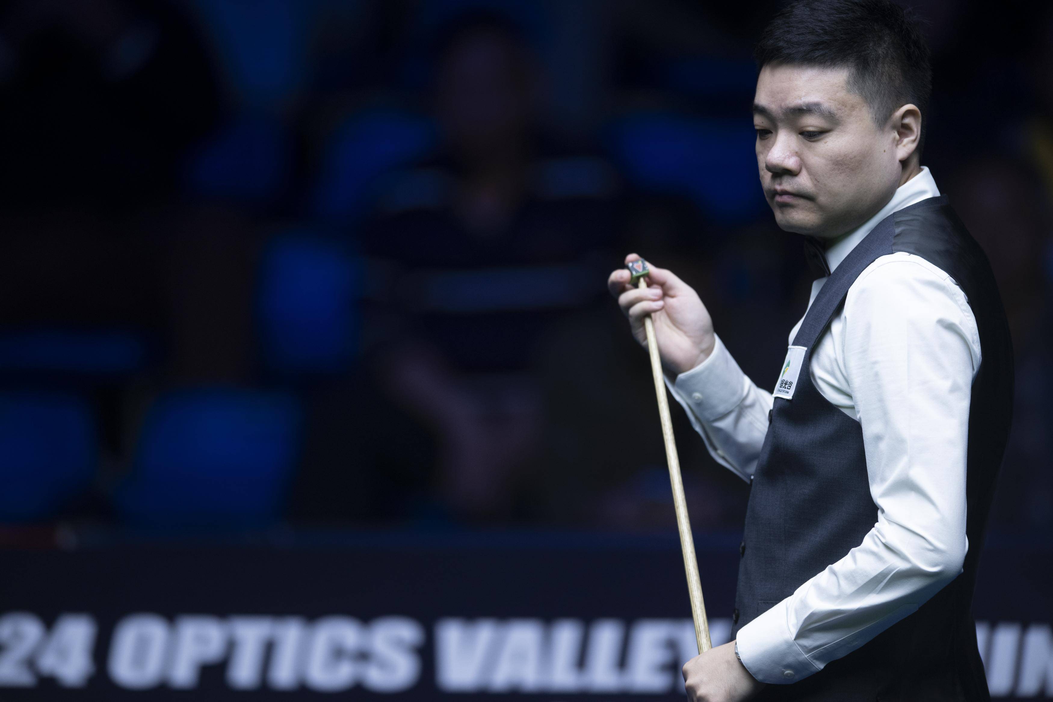 考虑到他此 考虑到他此